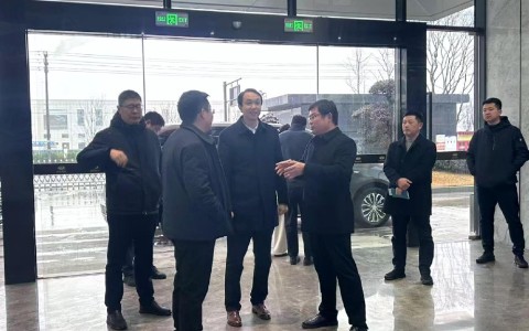 金華市委副書記、市長(zhǎng)張健蒞臨杭機(jī)股份調(diào)研指導(dǎo)